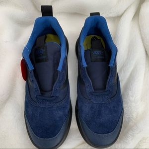 VANS UltraRange Dress Blues Black Women Sneakers